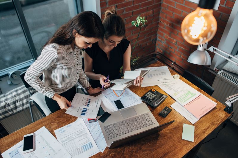 bookeeper and CPA computing at work